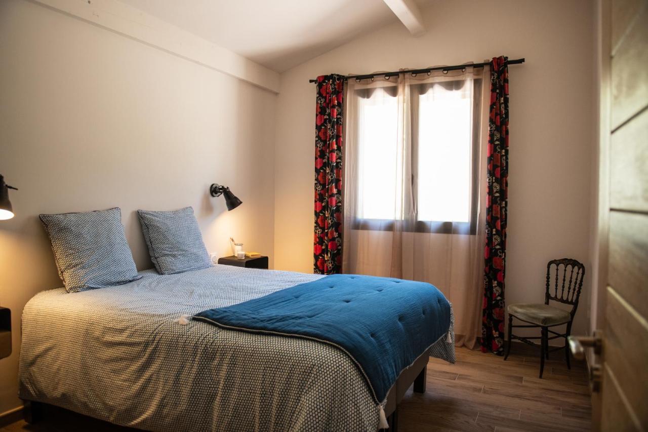 Bastide Toujours Dimanche, Maison De Vacances Avec Vue & Piscine Privee Gordes Eksteriør billede